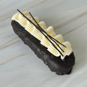 Lingote de bizcoho guinnes y frosting de queso